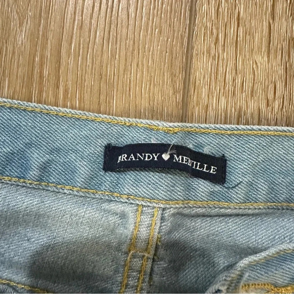 Brandy Melville Women’s Light Wash Boyfriend Distressed Denim Jeans Size S GUC - Picture 7 of 11